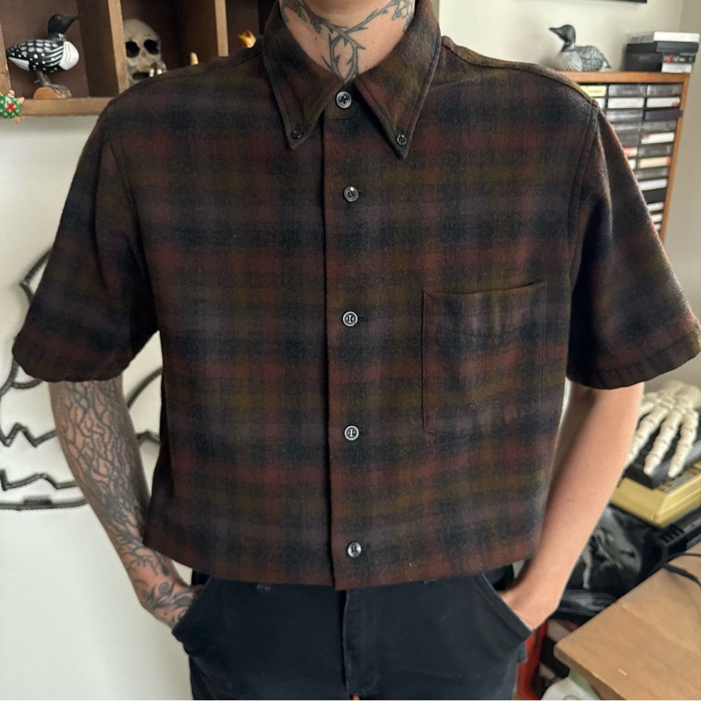 ๐ SOLD ๐ Vintage 50s Pendleton Dark Plaid Loop Collar S/S Wool Lodge Shirt ~ M - Picture 1 of 8
